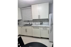 1610 N Hayes Str B Hollywood, FL 33020 - MLS#A11954908