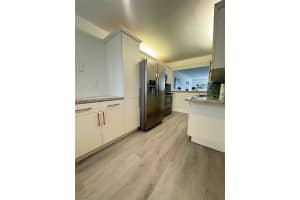 163 Lakeview Dr 204 Weston, FL 33326 - MLS#A11954926