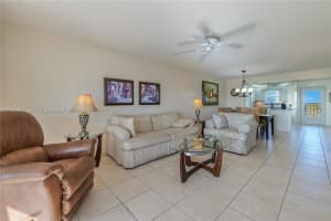 5860 Nw 44th St 711 Lauderhill, FL 33319 - MLS#A11954941