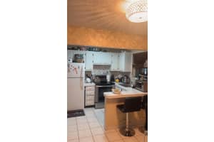 900 Tallwood Ave 206, Hollywood