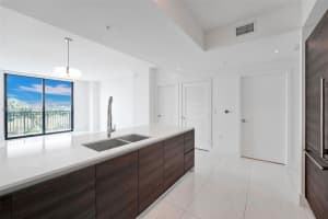 301 Altara Ave 631 Coral Gables, FL 33146 Sold 03/24/26