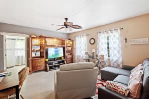 2661 Sw 12th Ter Fort Lauderdale, FL 33315 - MLS#A11954949