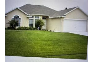 6030 Nw Wolverine Rd, Port Saint Lucie