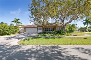 6200 Ne 21st Rd Fort Lauderdale, FL 33308 - MLS#A11954987