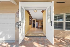 6200 Ne 21st Rd Fort Lauderdale, FL 33308 - MLS#A11954987