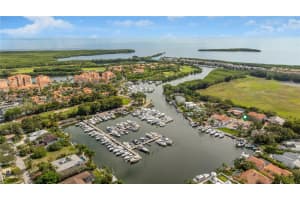 6275 Dolphin Dr, Coral Gables