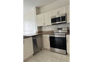 7090 Nw 177th St 100-9 Hialeah, FL 33015 - MLS#A11955031