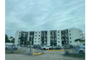 1820 W 53rd St 403 Hialeah, FL 33012 - MLS#A11955051