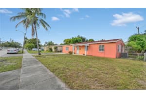 265 Nw 188th St Miami Gardens, FL 33169 - MLS#A11955082