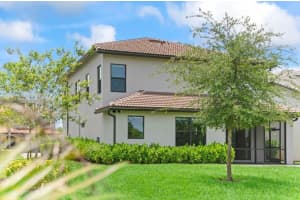 8123 Nw 78th St Tamarac, FL 33321 - MLS#A11955096