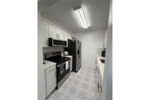 200 Sw 132nd Way 109l Pembroke Pines, FL 33027 - MLS#A11955148