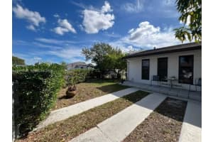 13002 Sw 48th St Miami, FL 33175 - MLS#A11955151