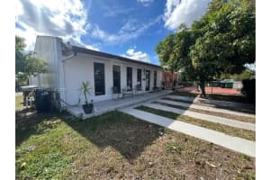 13002 Sw 48th St Miami, FL 33175 - MLS#A11955151