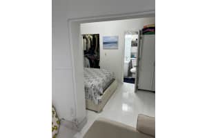 246 Poinciana Dr 504 Sunny Isles Beach, FL 33160 - MLS#A11955162