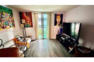 104 Sw 9th St 601 Miami, FL 33130 - MLS#A11955169