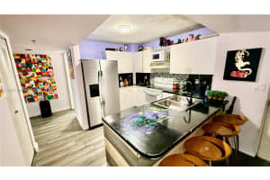 104 Sw 9th St 601 Miami, FL 33130 - MLS#A11955169