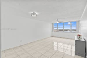 1301 Ne Miami Gardens Dr 1424w Miami, FL 33179 - MLS#A11955175