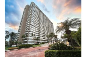 1985 S Ocean Dr 15g Hallandale Beach, FL 33009 - MLS#A11955179