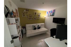 253 2nd St , Miami, FL 33132 - MLS#A11955210