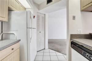 900 Sw 128th Ave 103d Pembroke Pines, FL 33027 - MLS#A11955218