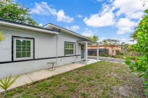 13800 Nw 2nd Ave North Miami, FL 33168 - MLS#A11955270