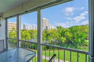 2930 Point E Dr APT E312, Aventura, FL 33160, - MLS#A11955311