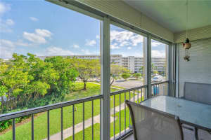 2930 Point E Dr APT E312, Aventura, FL 33160, - MLS#A11955311
