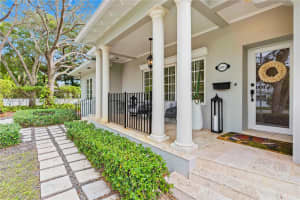 4705 Alhambra Cir Coral Gables, FL 33146 - MLS#A11955322