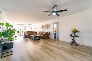 804 Cypress Grove Ln 308 Pompano Beach, FL 33069 - MLS#A11955325