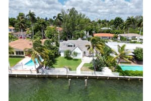 7601 Beachview Dr North Bay Village, FL 33141 - MLS#A11955338