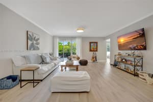 7588 Sw 102nd St 203 Pinecrest, FL 33156 - MLS#A11955340