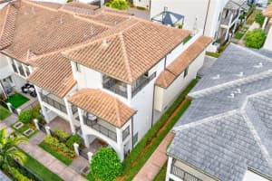 4809 Nw 83rd Pkwy Doral, FL 33166 - MLS#A11955355