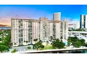 19390 Collins Ave 1508 Sunny Isles Beach, FL 33160 - MLS#A11955378