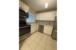 1000 Parkview Dr 1016 Hallandale Beach, FL 33009 - MLS#A11955380