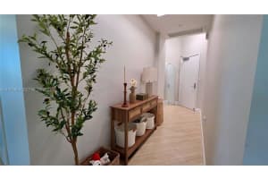 20000 E Country Club Dr 402 Aventura, FL 33180 - MLS#A11955424