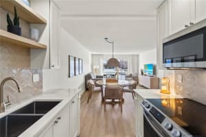 2200 Diana Dr 205 Hallandale Beach, FL 33009 - MLS#A11955425