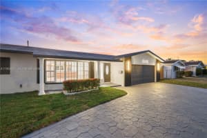 5641 Ne 21st Ave Fort Lauderdale, FL 33308 - MLS#A11955451