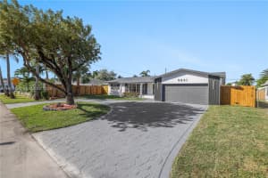 5641 Ne 21st Ave Fort Lauderdale, FL 33308 - MLS#A11955451