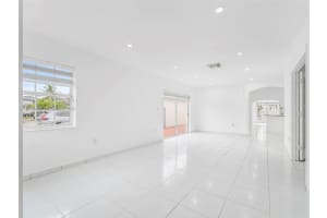 9435 Sw 156th Pl Miami, FL 33196 - MLS#A11955453