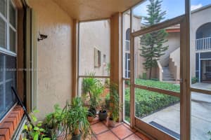 8606 SW 3rd St APT 103, Pembroke Pines, FL 33025, - MLS#A11955463