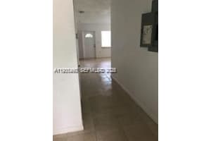 700 Nw 19th Ter 0 Fort Lauderdale, FL 33311 - MLS#A11955490