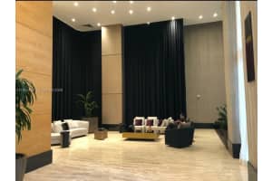 950 N Brickell Bay Dr 3002 Miami, FL 33131 - MLS#A11955492