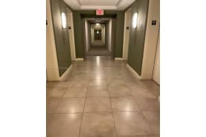 950 N Brickell Bay Dr 3002 Miami, FL 33131 - MLS#A11955492