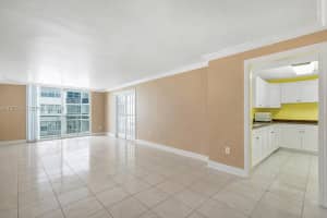 6039 Collins Ave APT 1206, Miami Beach, FL 33140, - MLS#A11955493