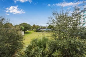 1200 Tallwood Ave 308 Hollywood, FL 33021 - MLS#A11955528