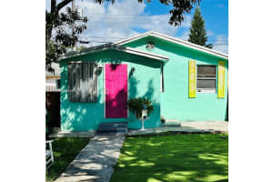 2239 Sheridan St, Hollywood