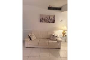 100 Golden Isles Dr 201 Hallandale Beach, FL 33009 - MLS#A11955559