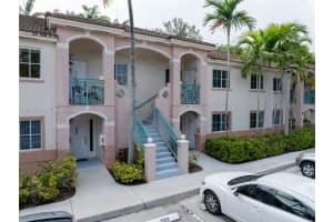 MLS# A11955579, Pembroke Pines, Florida 33024