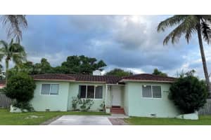 535 Nw 121st St # North Miami, FL 33168 - MLS#A11955588