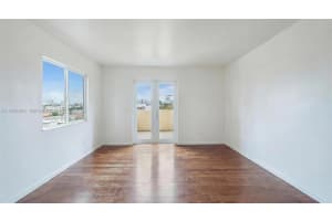 227 Michigan Ave 405 Miami Beach, FL 33139 - MLS#A11955595